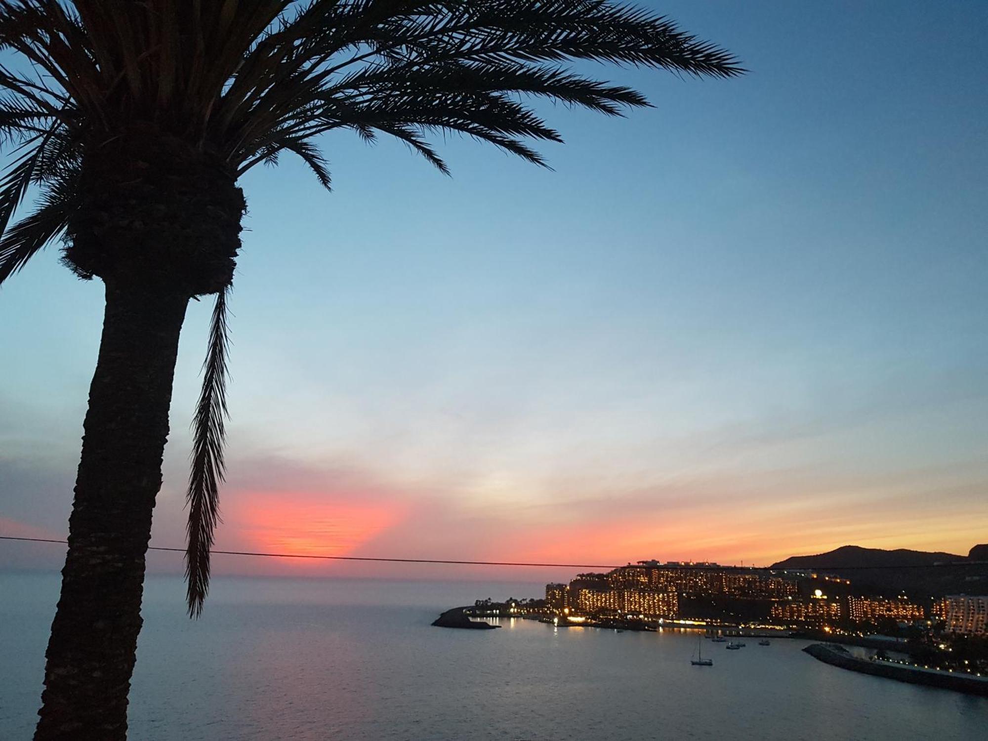 Deluxe Seaview-Sunsets !Transfe-R Inc! Pool,2Aircond,2Tv65",600Mb Dishwasher,,2 Beaches,Anfi-View Διαμέρισμα Patalavaca Εξωτερικό φωτογραφία
